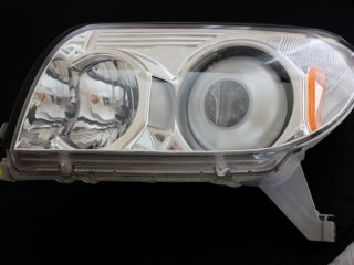 przerobka-lamp-reflektorow-usa-na-eu-4runner-3